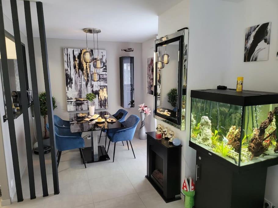 Appartement Neuf Moderne + Parking, Geneve Saint-Genis-Pouilly Exterior foto